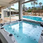 Luxury With Pool, Jacuzzi, Cardio Area And Gardens By Pampano Experiences