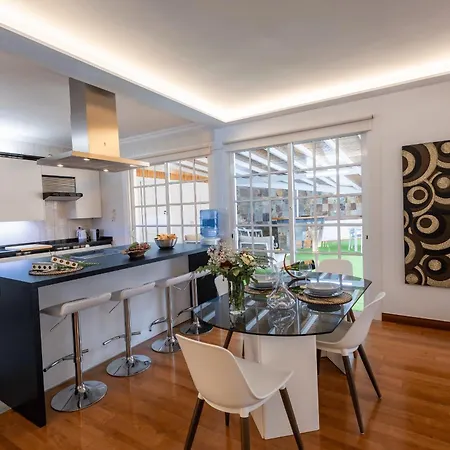 Dağ evi Luxury With Heated Pool, Jacuzzi, Gym, And Gardens *