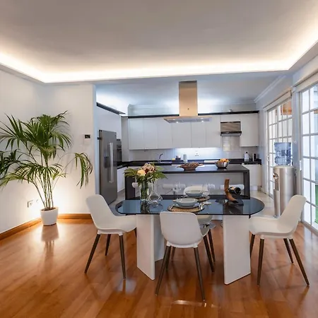 シャレー Luxury With Pool, Jacuzzi, Gym, And Gardens