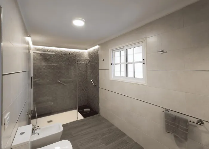 Luxury With Pool, Jacuzzi, Cardio Area And Gardens * Puerto de la Cruz (Tenerife)